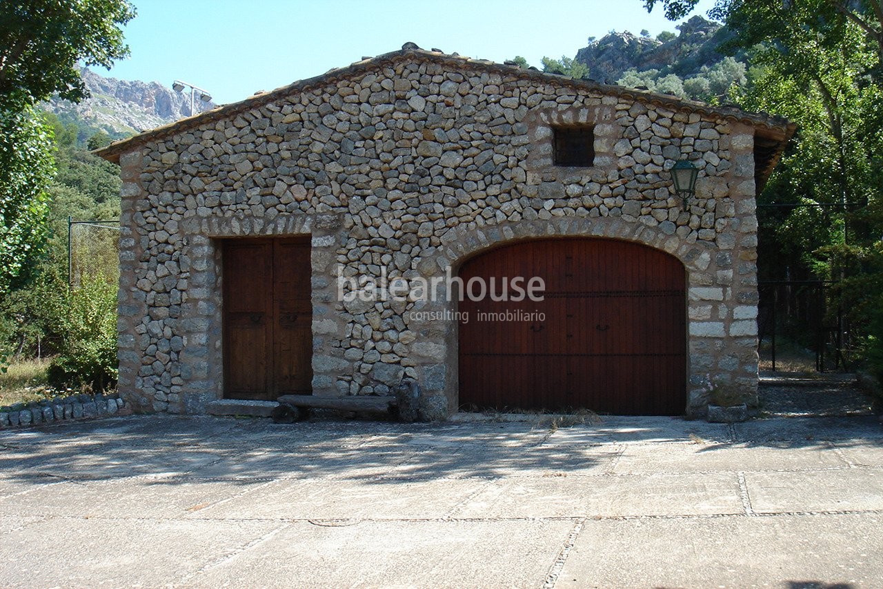 Finca señorial única con 56ha de terreno en Sierra de Tramuntana